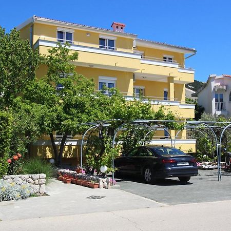 Apartments With A Parking Space Baska, Krk - 18716 Exteriér fotografie